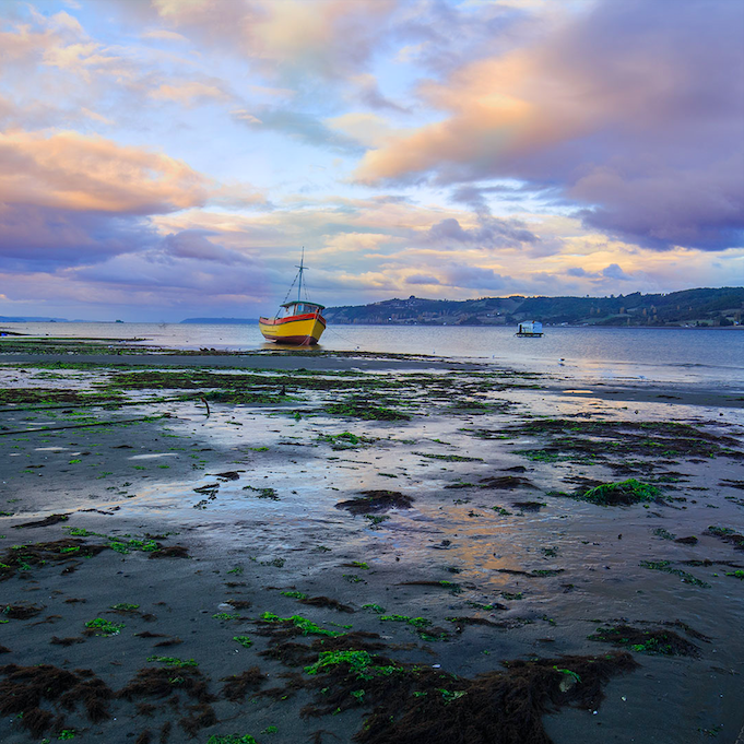 Vista hacia la costa de la Isla de Chiloé